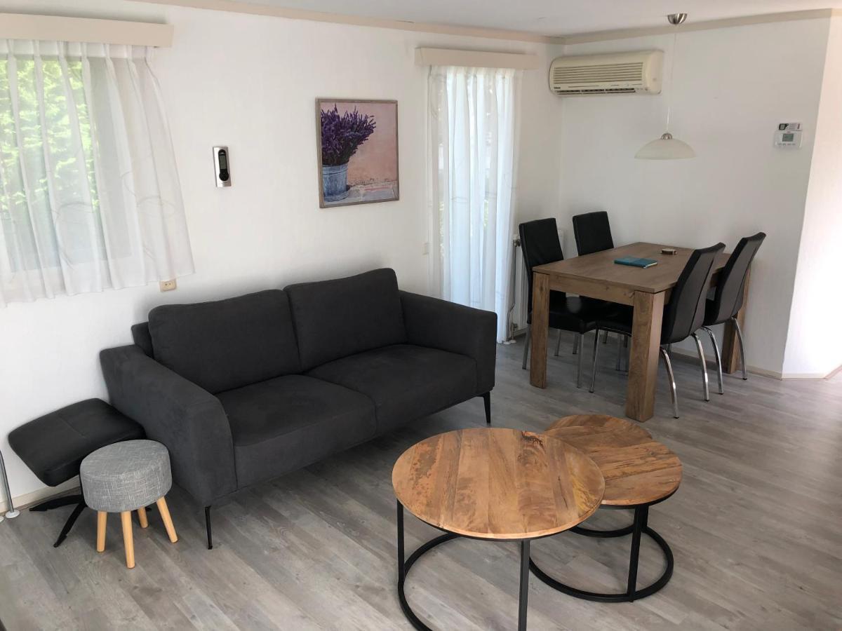 De Vlinder Luxe Chalet Op De Tien Heugten Schoonloo Extérieur photo